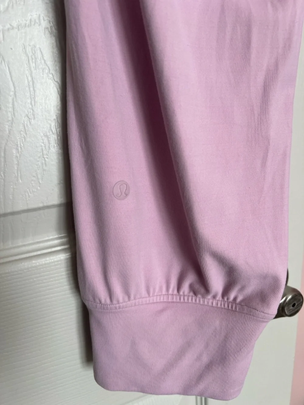 Lululemon Ready to Rulu
High-Rise Cropped Jogger (Pink Peony) - Picture 5 of 5